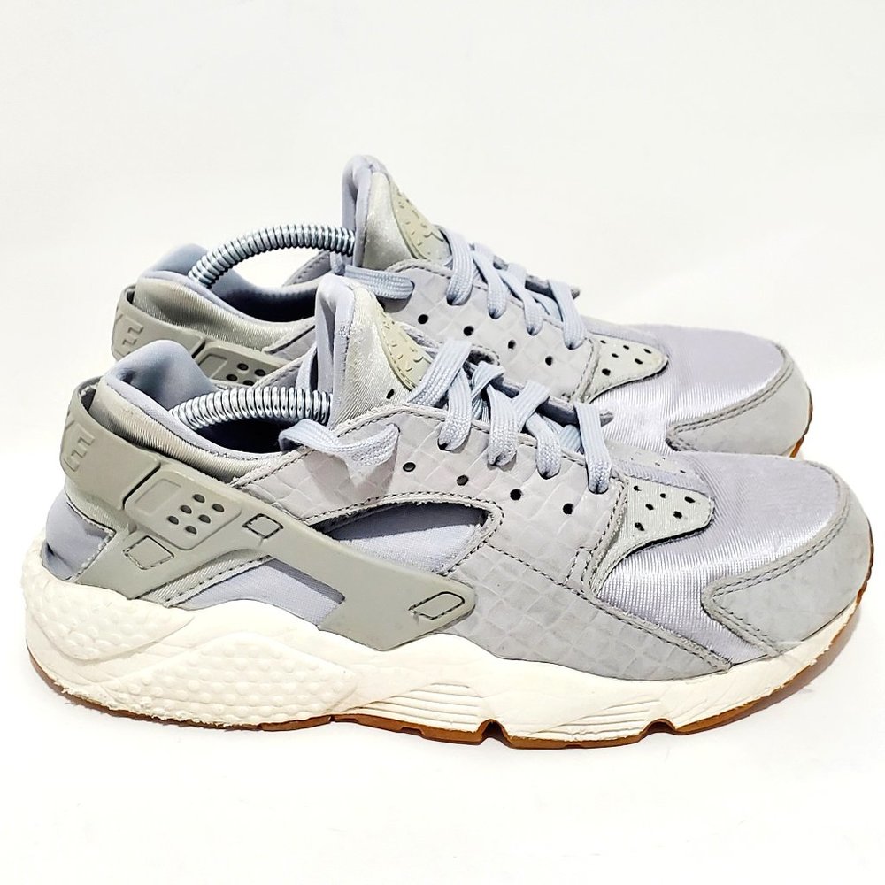 Nike Air Huarache Size 8 Run Premium Gray Sneakers